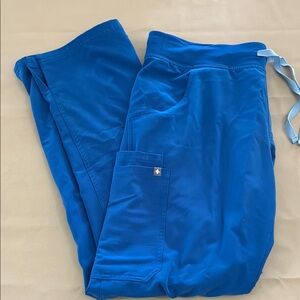 Figs women’s Blue scrubs size L